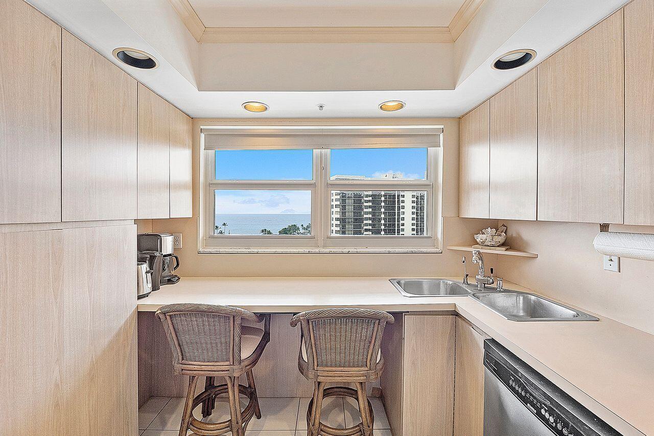 3310 S Ocean Boulevard 1030-D
