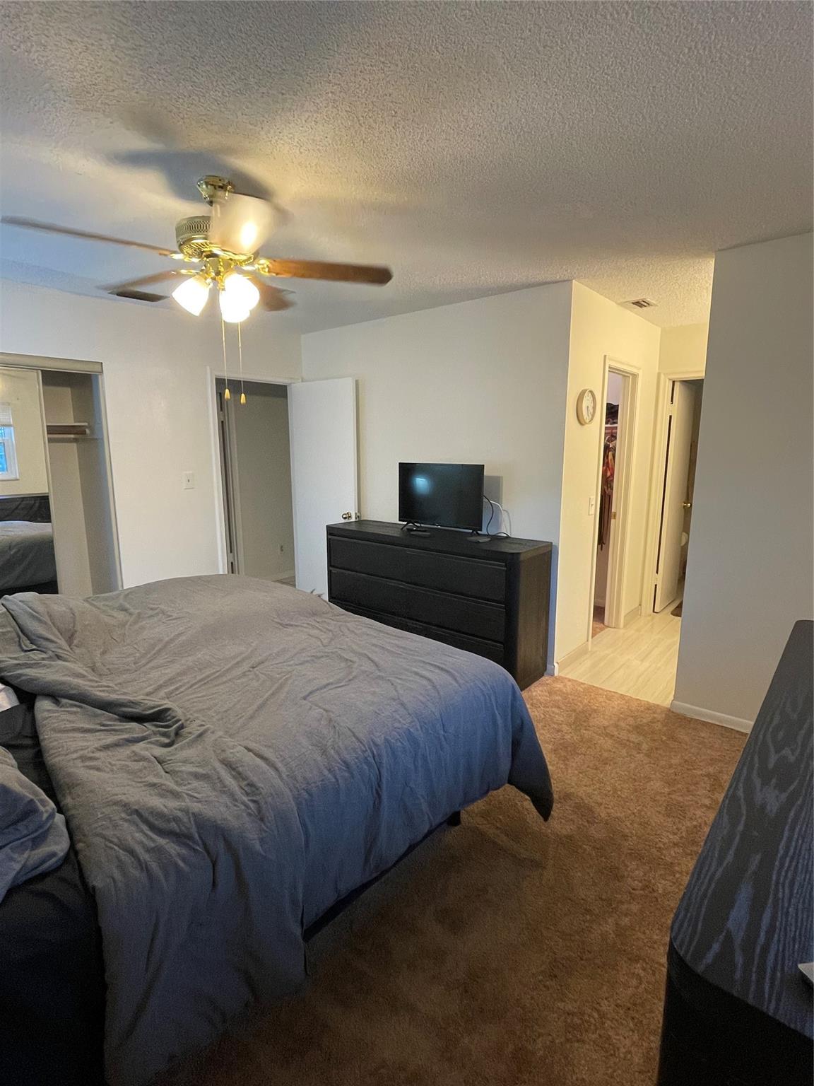 Twin Lakes East 79-22 B - Residential