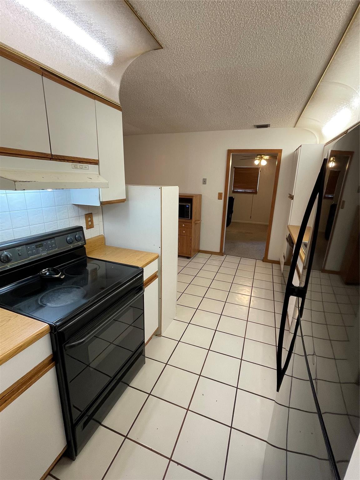 Twin Lakes East 79-22 B - Residential