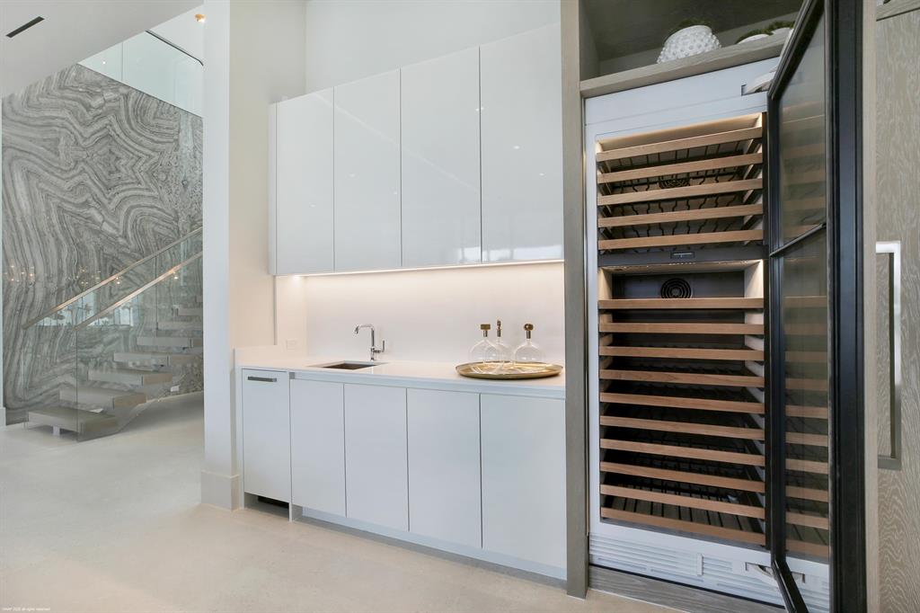 ST ANDREWS COUNTRY CLUB - Residential