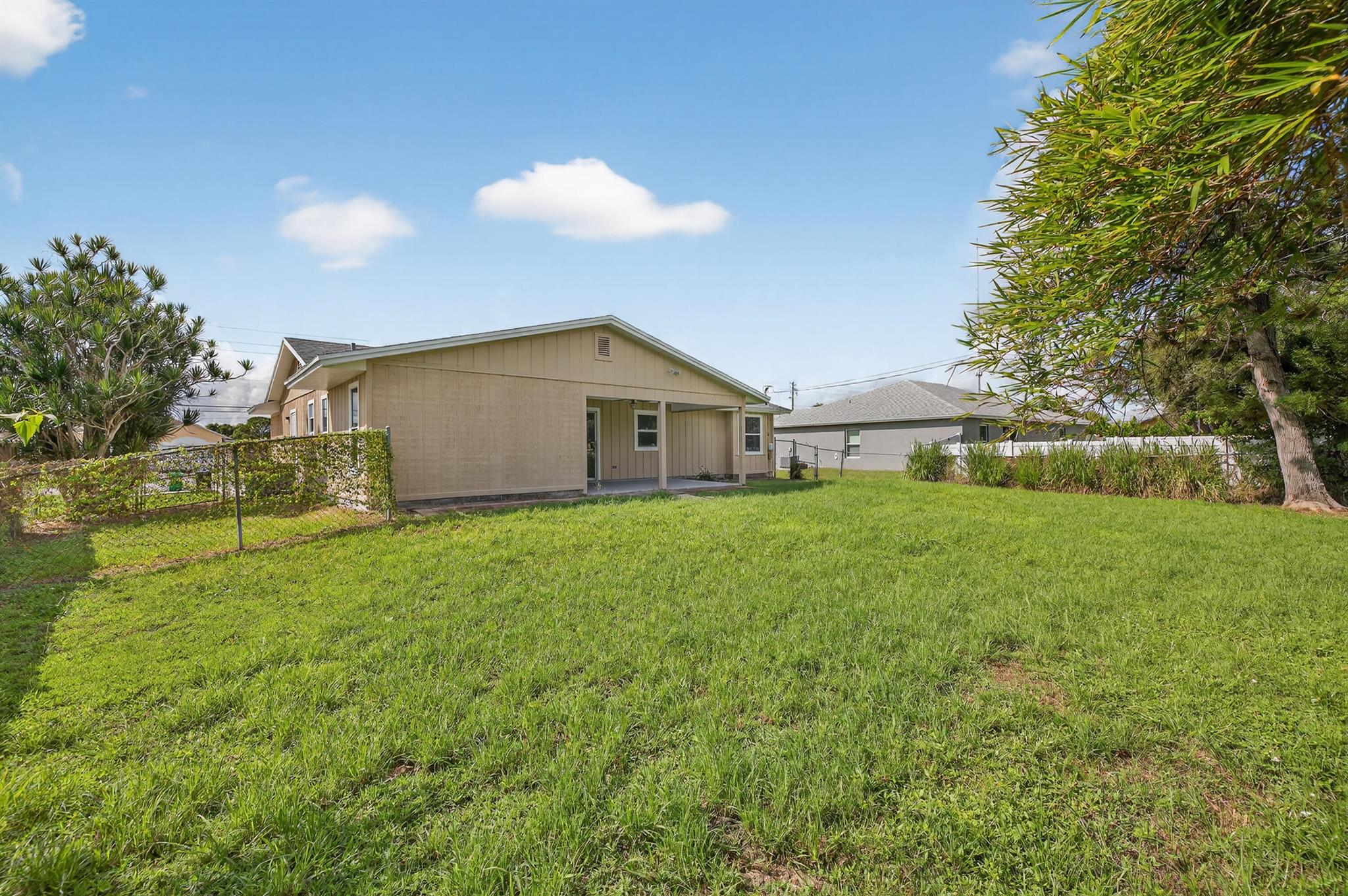 PORT ST LUCIE SECTION 30 - Residential