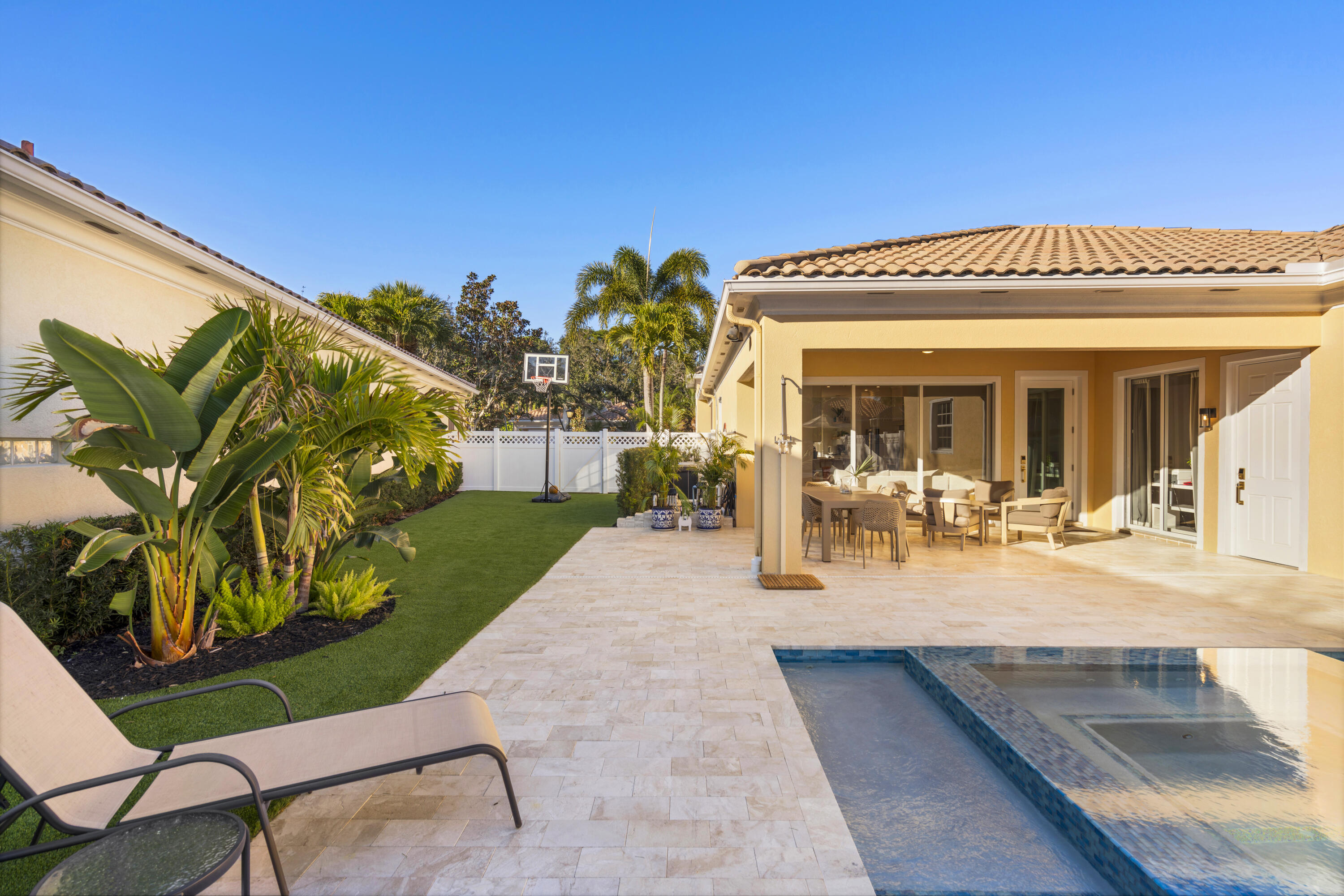 TUSCANY AT ABACOA 2 - Residential