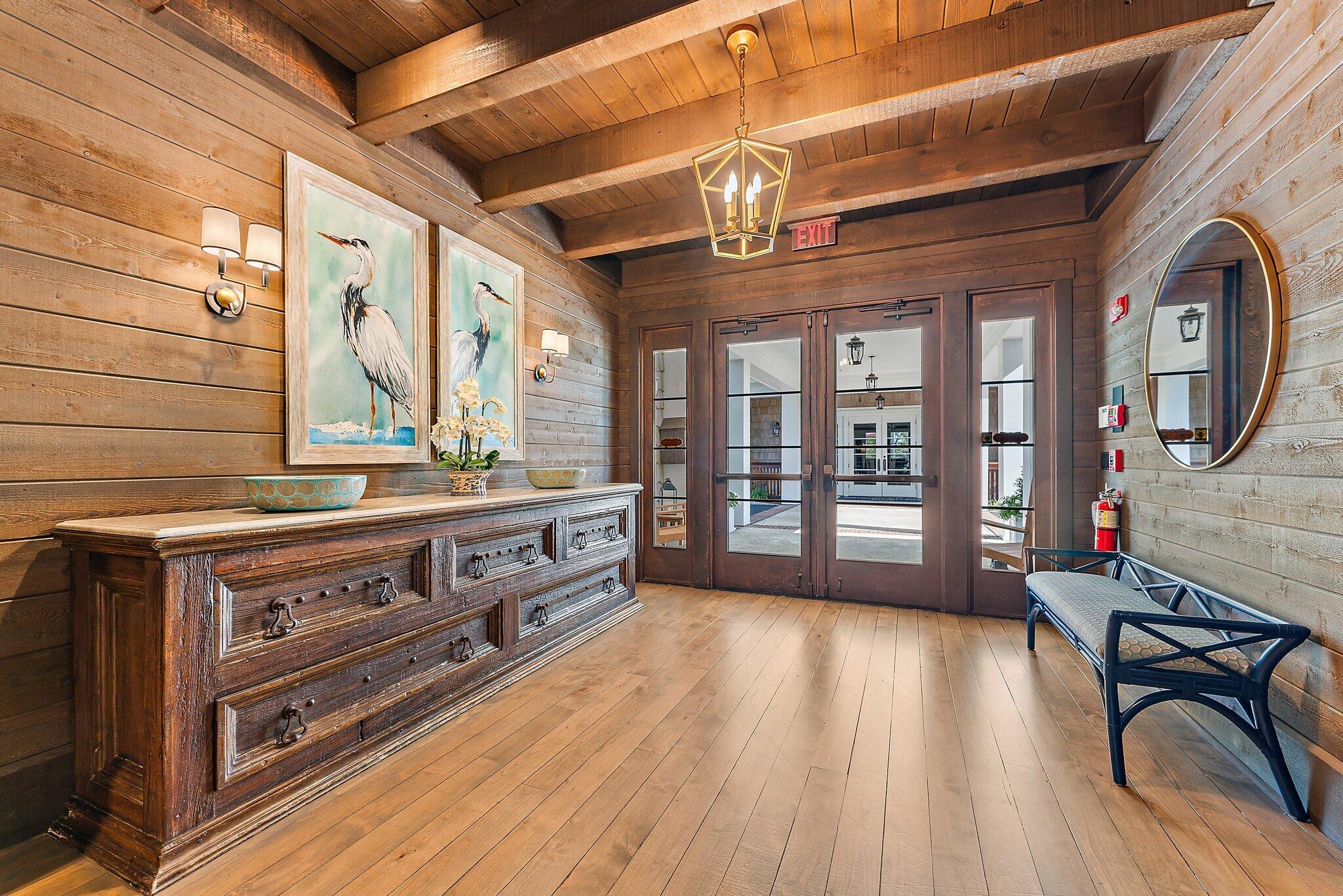 MEDALIST CLUB - Residential