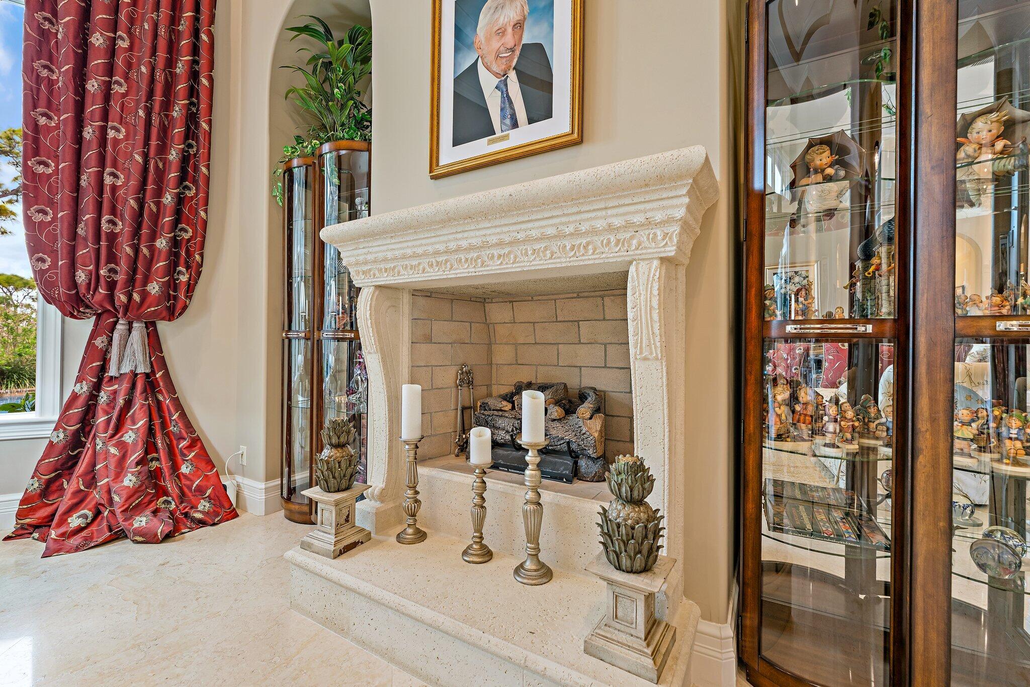 MEDALIST CLUB - Residential