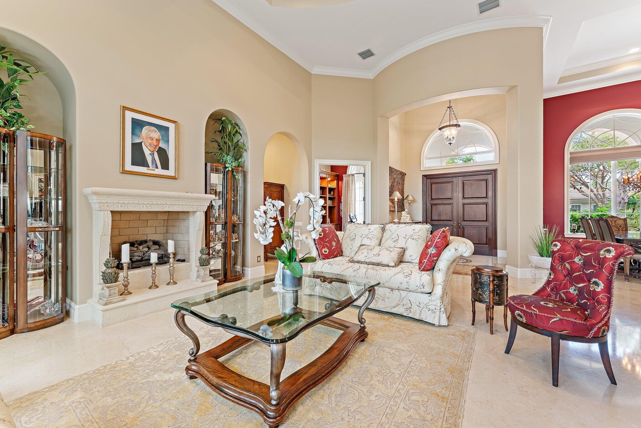 MEDALIST CLUB - Residential