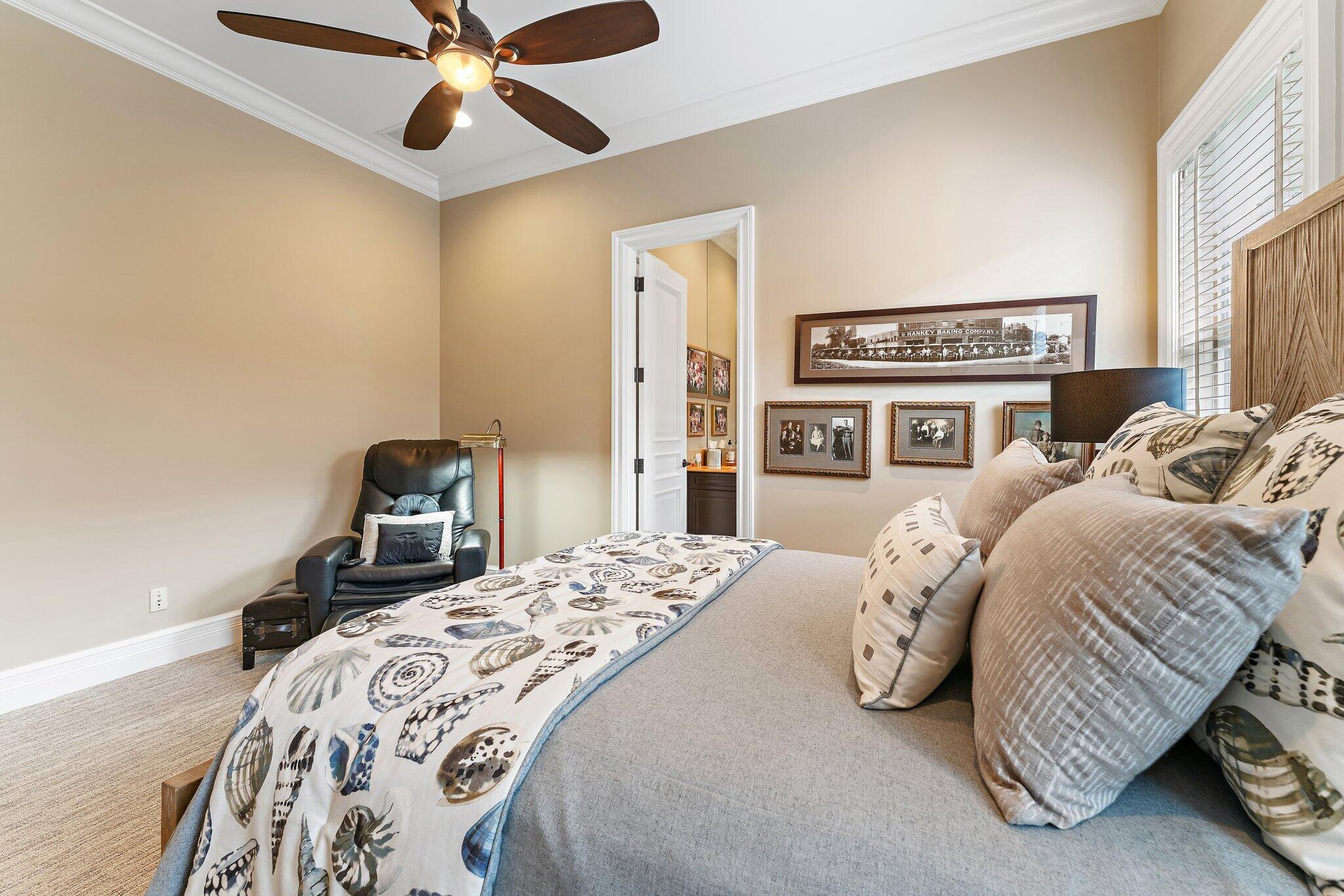 MEDALIST CLUB - Residential