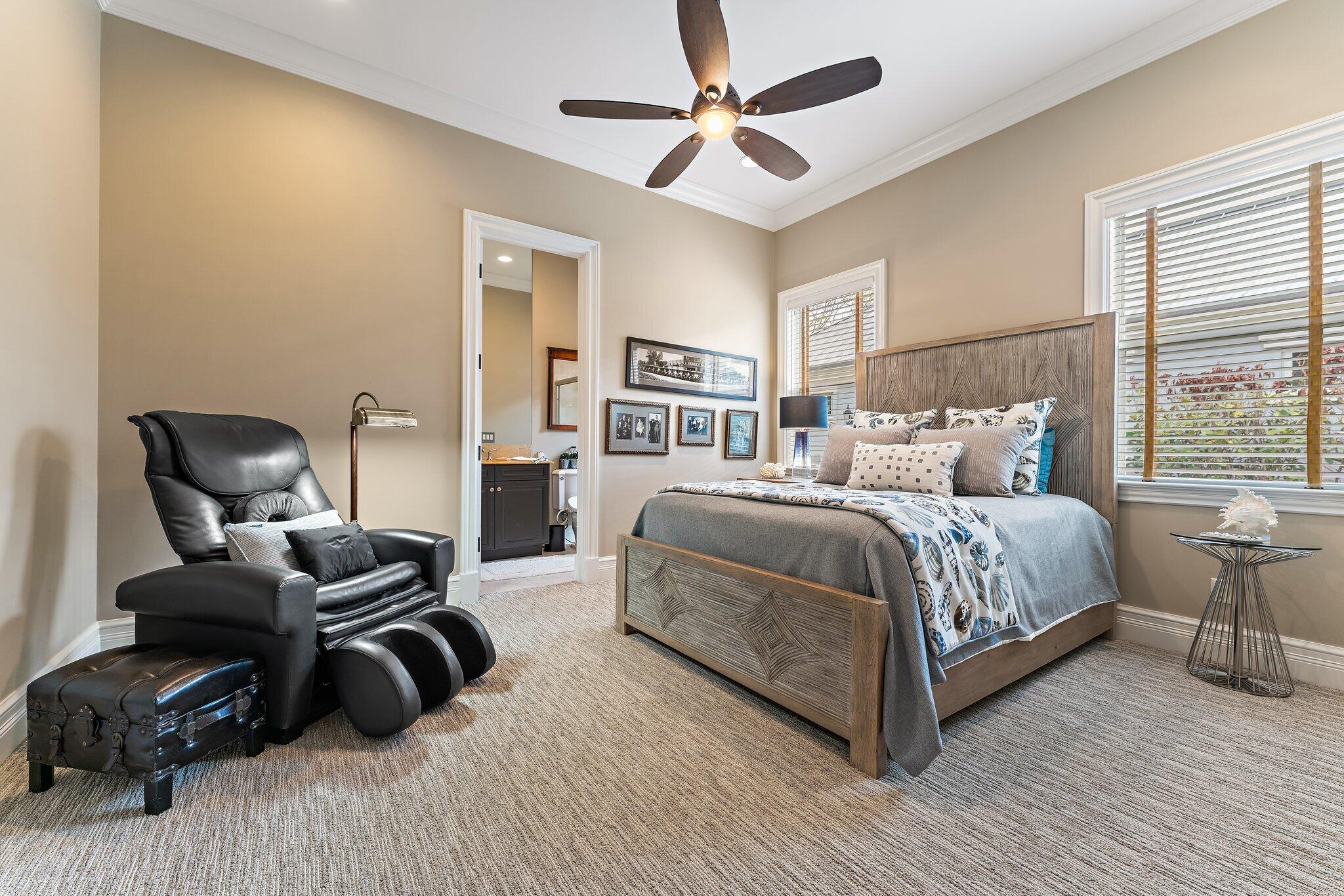 MEDALIST CLUB - Residential