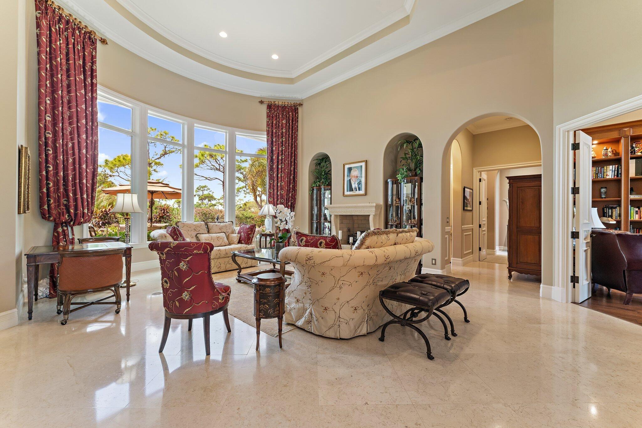 MEDALIST CLUB - Residential