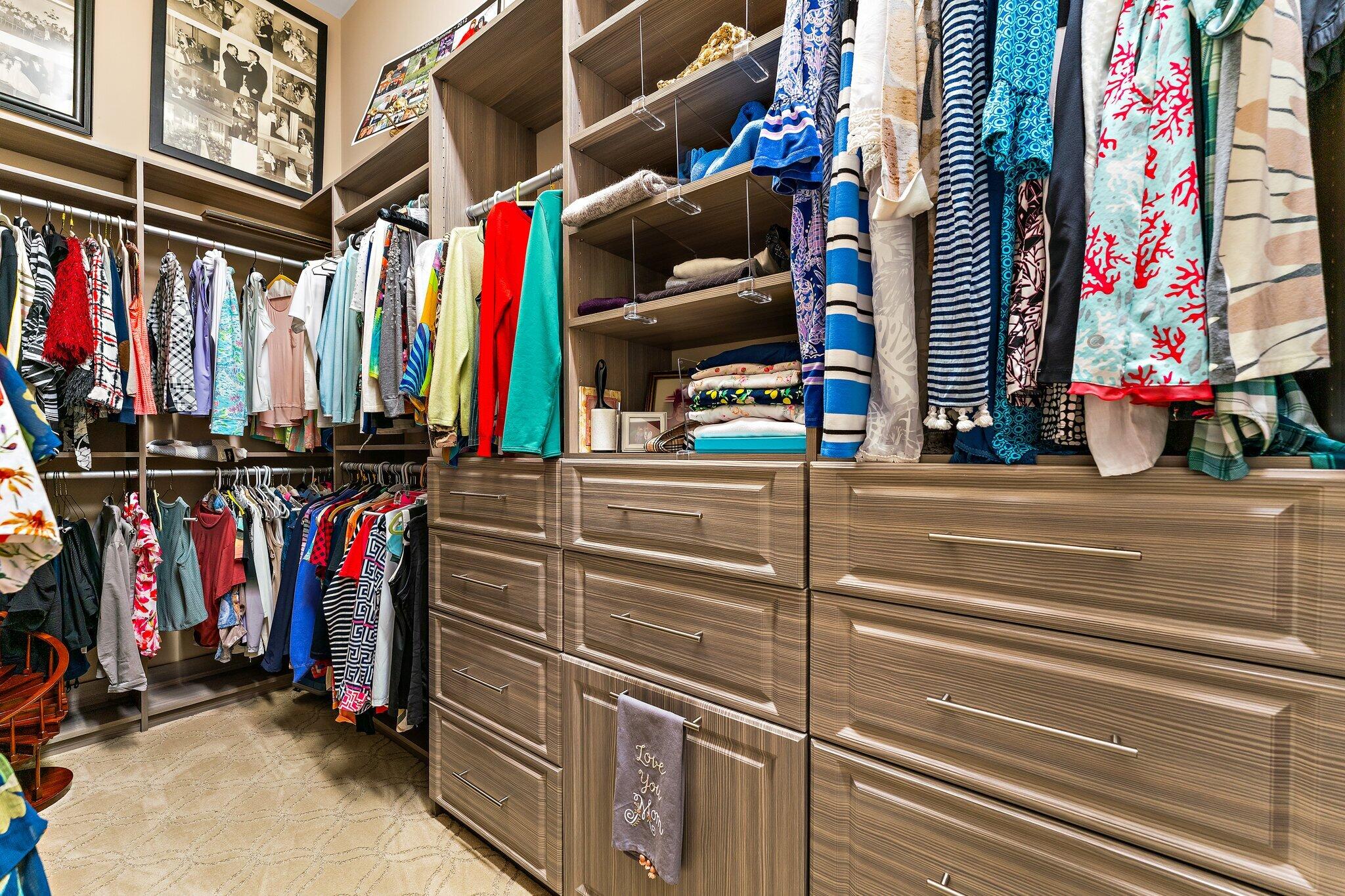 MEDALIST CLUB - Residential