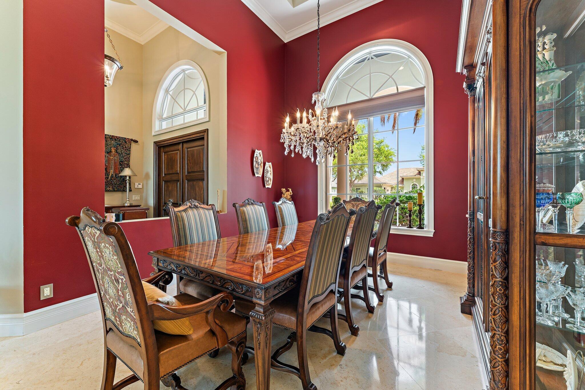 MEDALIST CLUB - Residential