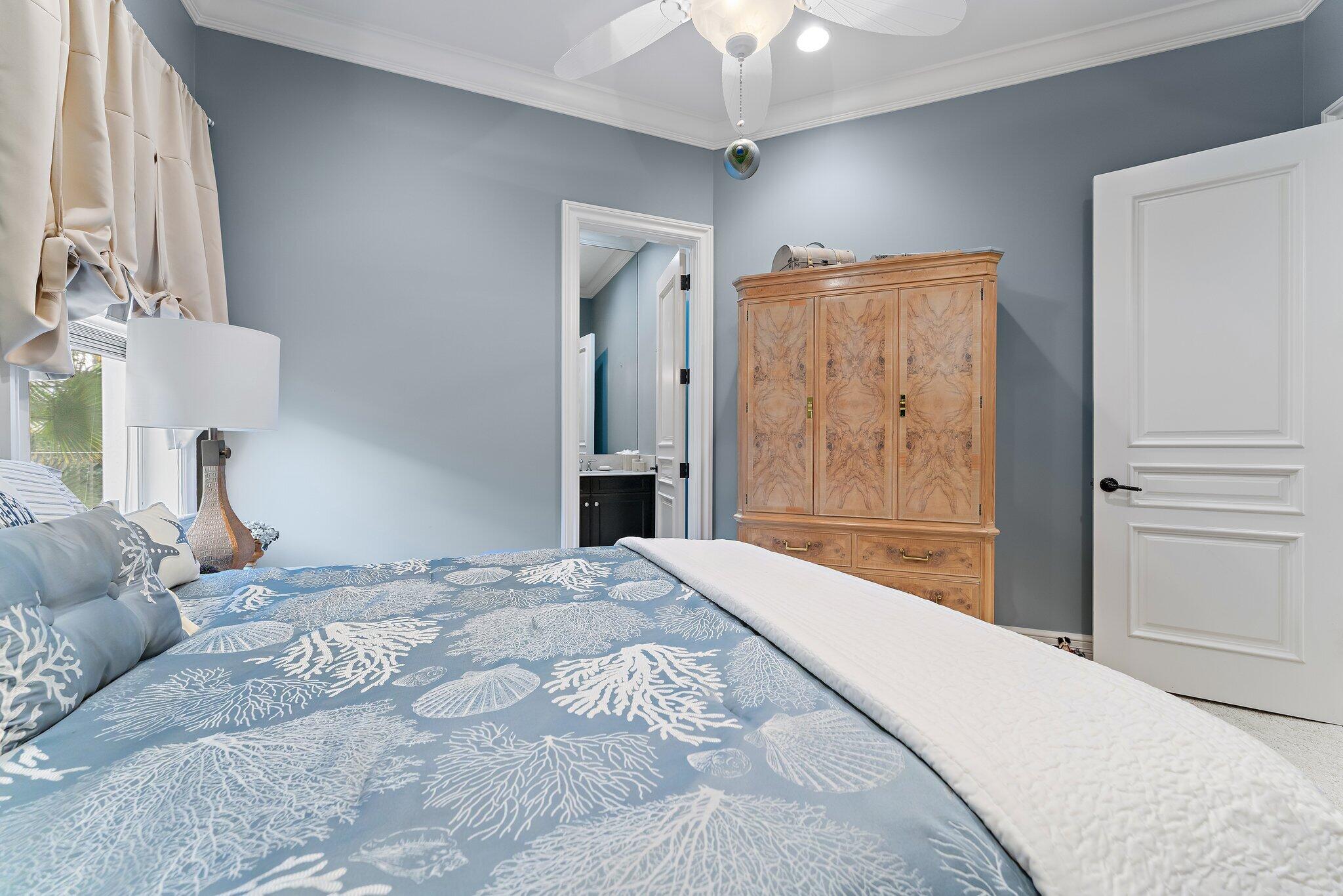 MEDALIST CLUB - Residential