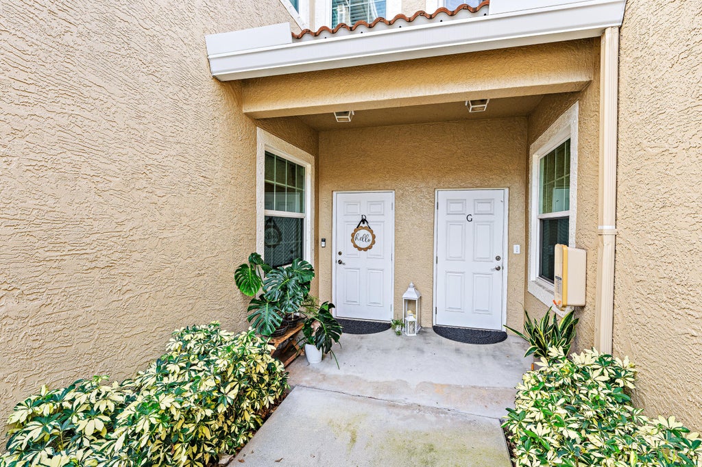 Photo of 111 LIGHTHOUSE Circle #D, Tequesta, FL 33469 (MLS # B26087851)