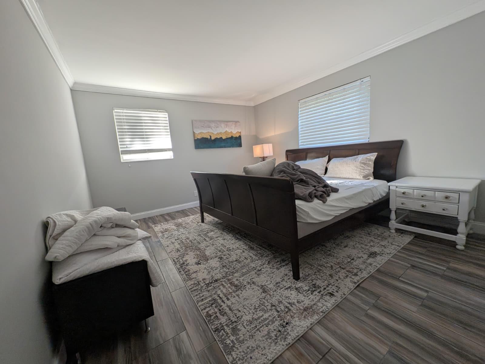 PARADISE PORT - Residential Lease