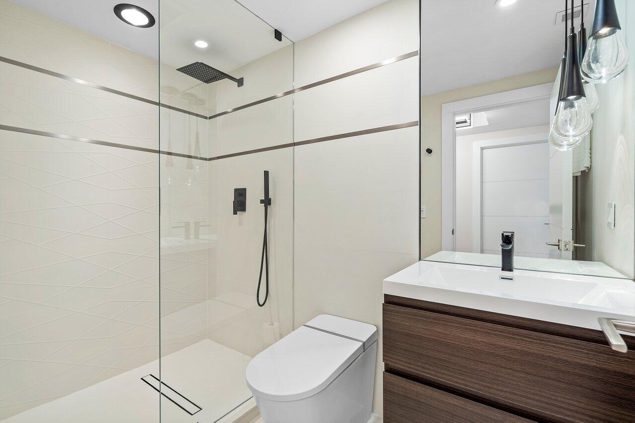 DELRAY BEACH YACHT CLUB C - Residential