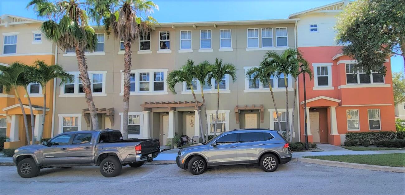 This beautiful townhome has 2 large bedrooms+den/office/study on the first floor, 2.5 baths and 1 car garage. Kitchen features black appliances, tile in main living areas. HD Cable TV, Internet, Water/Sewer and Trash all included in rent! New AC installed, unit refreshed and ready for a new Tenant. The building was restored with new windows and screens. City Side is a 24-hour man gated community located only minutes from I-95, Downtown WPB, across the street from the new Palm Beach Outlet Mall and 5-min to PBI Airport. Amenities include lakefront heated swimming-pool, 24 hour state of the art gym/fitness center, aerobics/dance room with fitness and yoga instructor, movie theater and social clubhouse with a full-size catering kitchen.