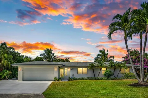 1516 Wagner Circle, Lake Clarke Shores, FL MLS: R11087437