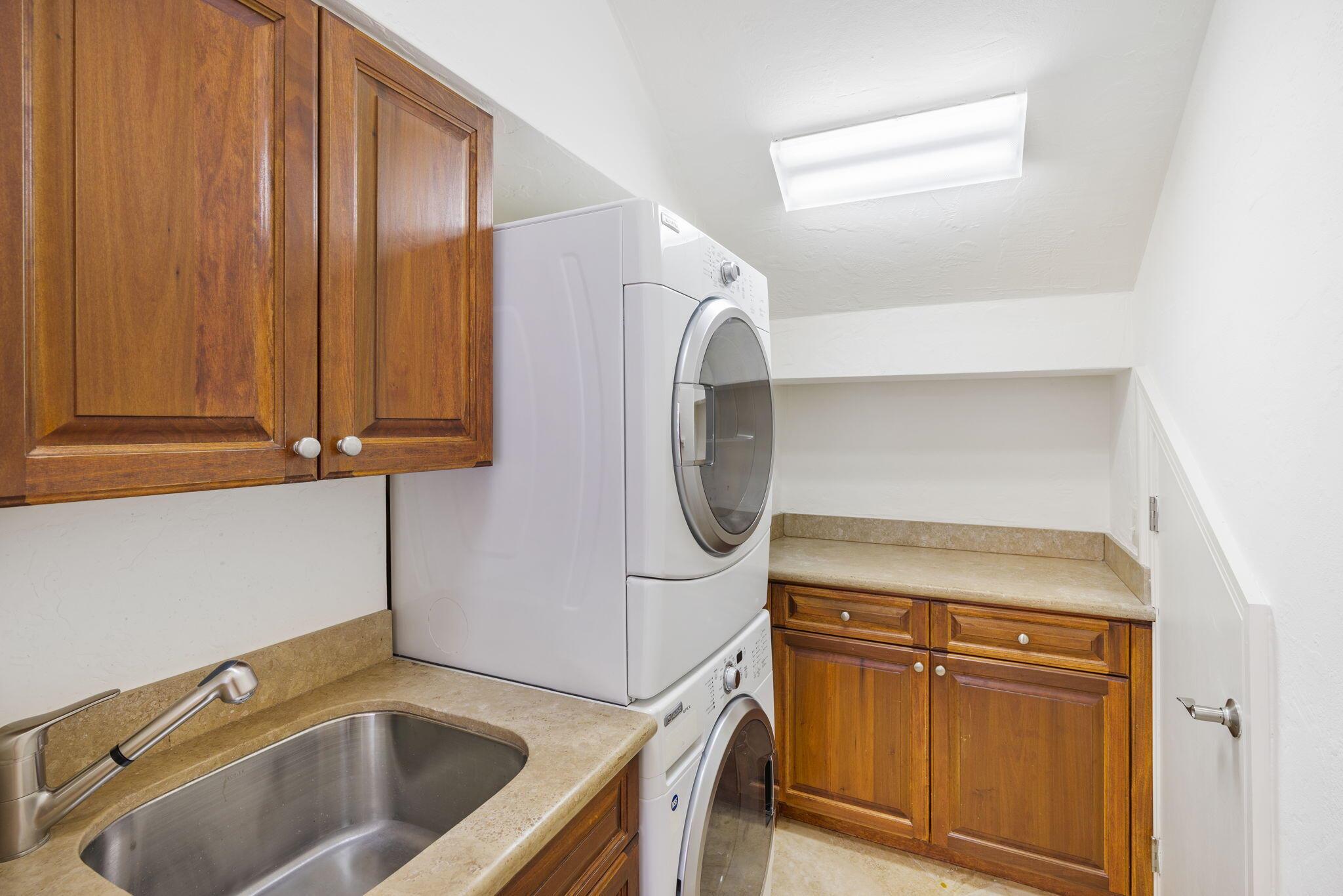 PRIMAVERA ESTATES (MIDDLE - Residential