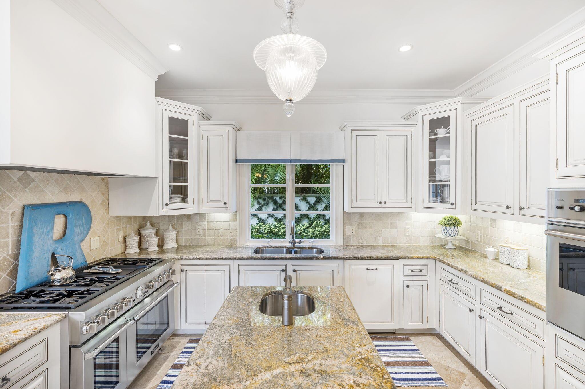 PRIMAVERA ESTATES (MIDDLE - Residential