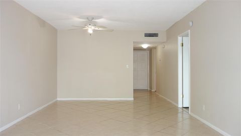 Condominium in Pompano Beach FL 2751 Palm Aire Dr Dr 12.jpg