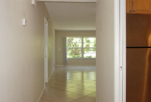 Condominium in Pompano Beach FL 2751 Palm Aire Dr Dr 15.jpg