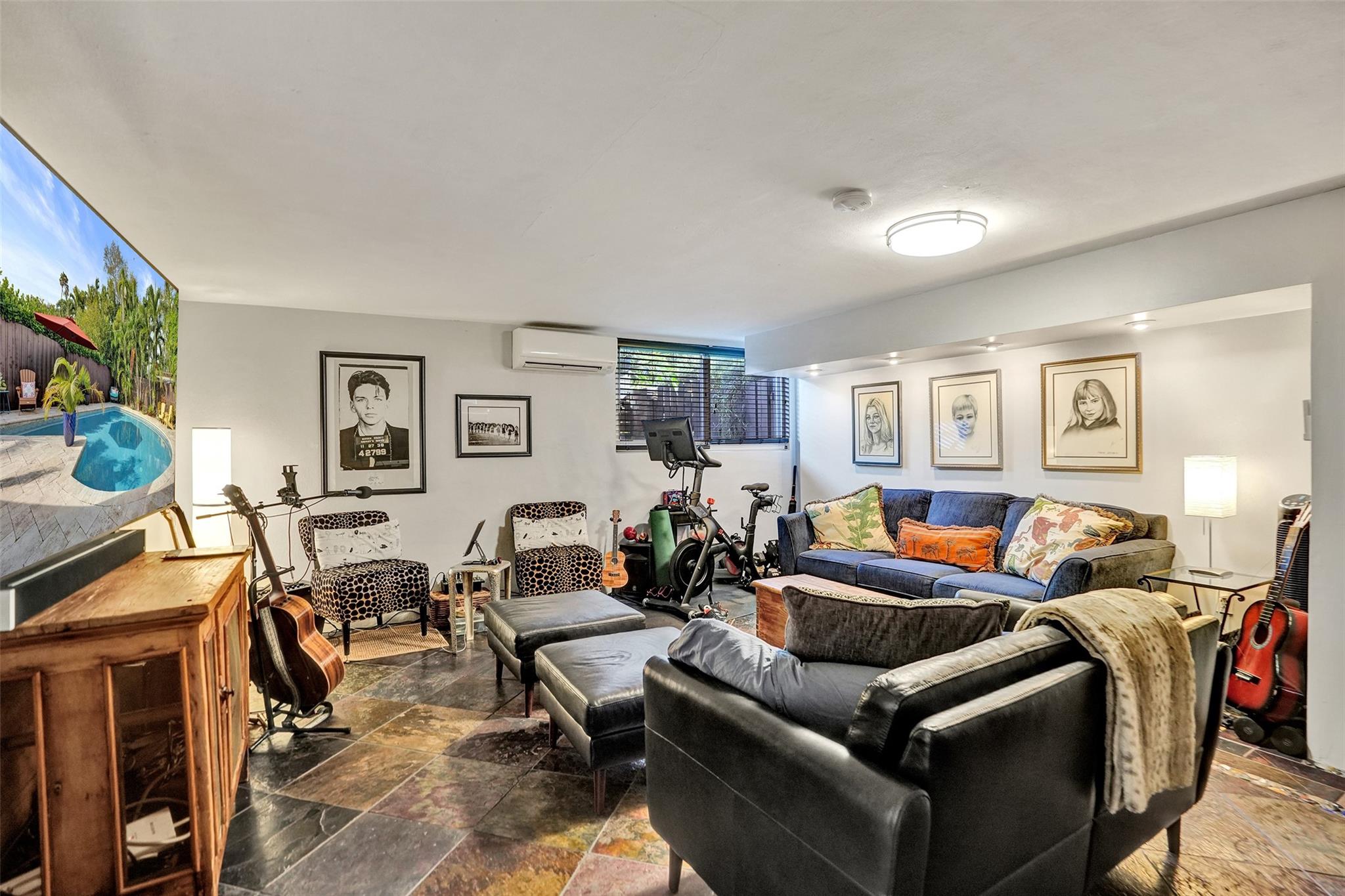 Harbour Heights Add 35-21 - Residential Lease