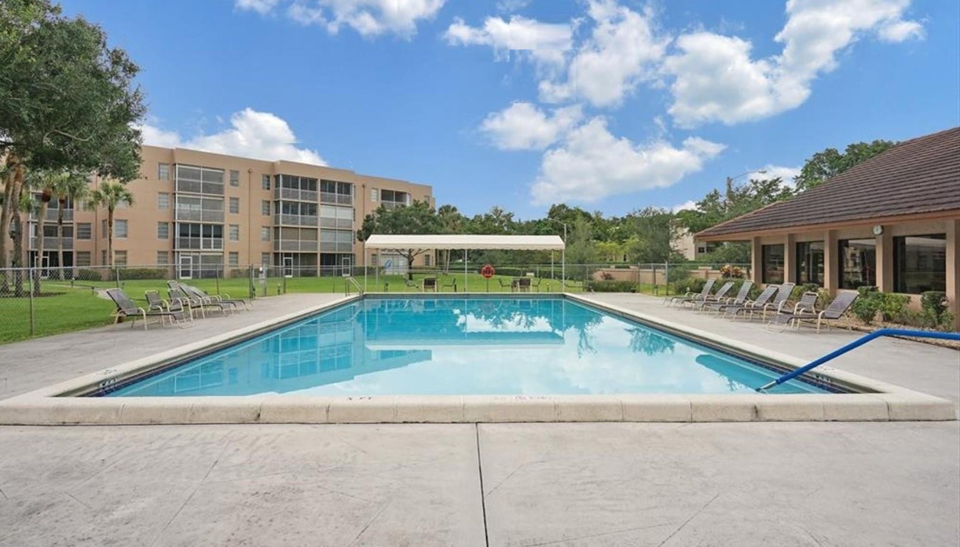 Condo 5 Of Sabal Palm Con - Residential Lease