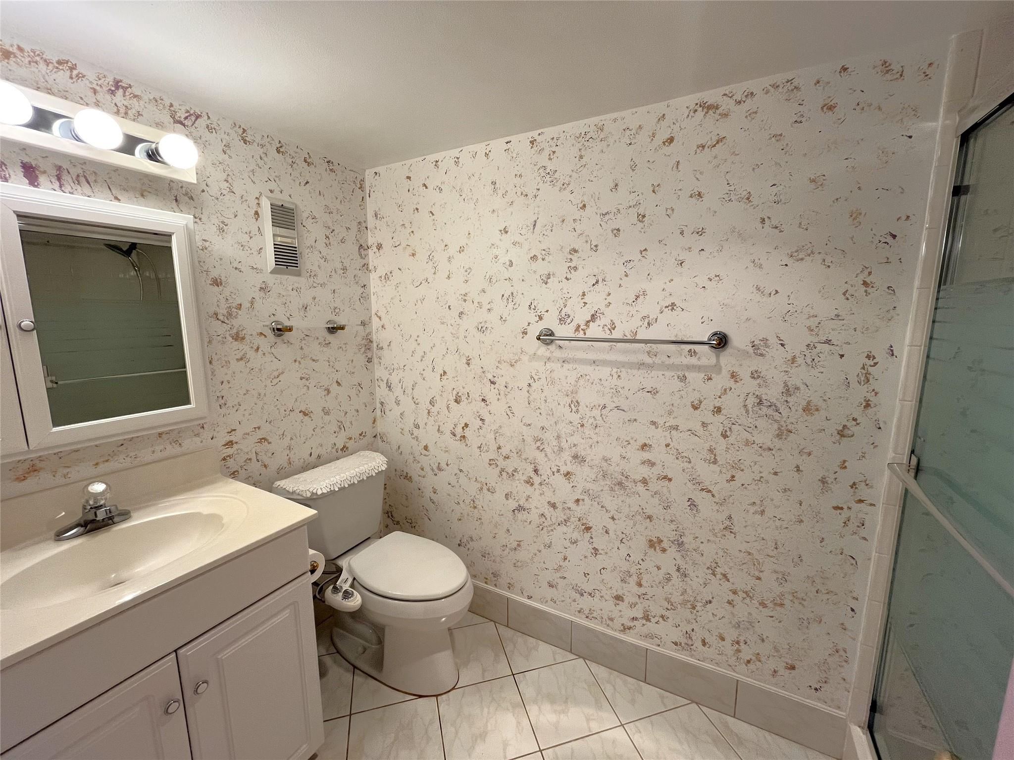 Condo 5 Of Sabal Palm Con - Residential Lease