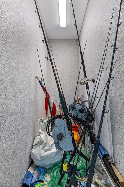 BOYNTON ISLES - Residential