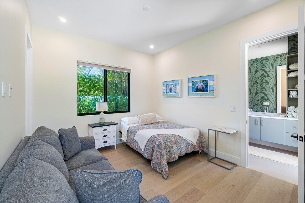 Plumosa Park - Residential