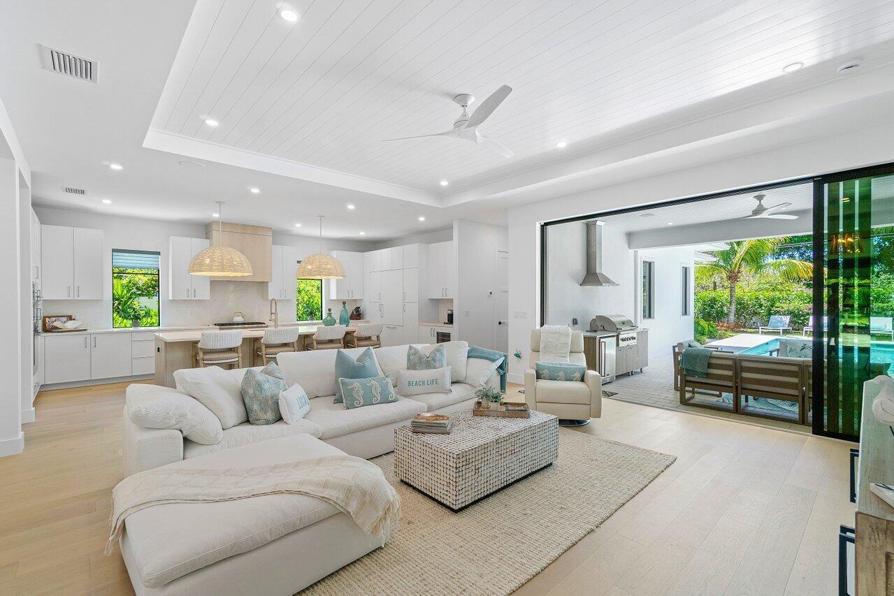 Plumosa Park - Residential