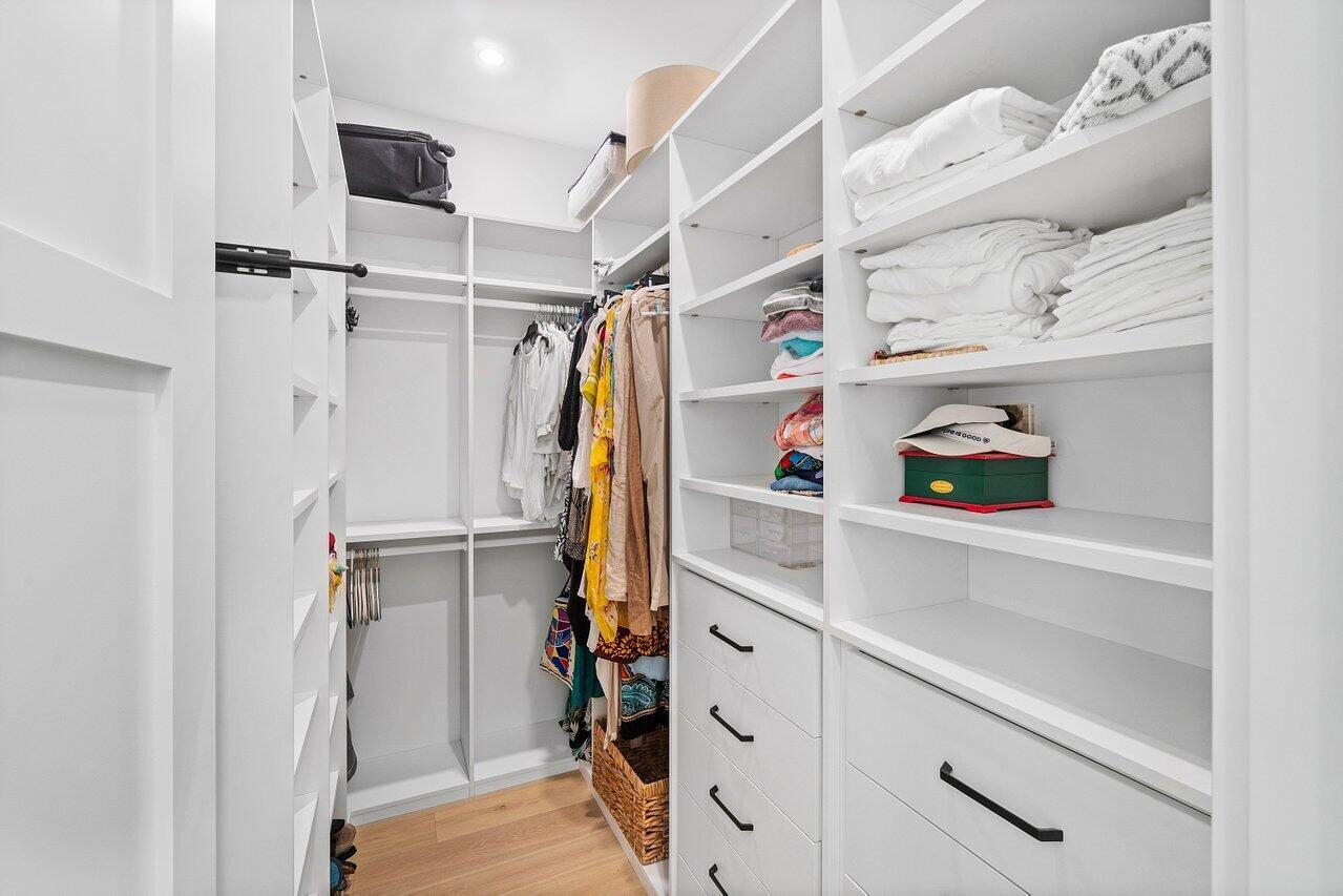 Plumosa Park - Residential