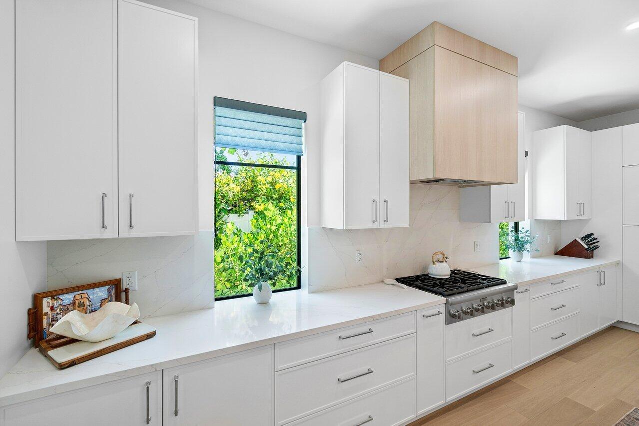 Plumosa Park - Residential