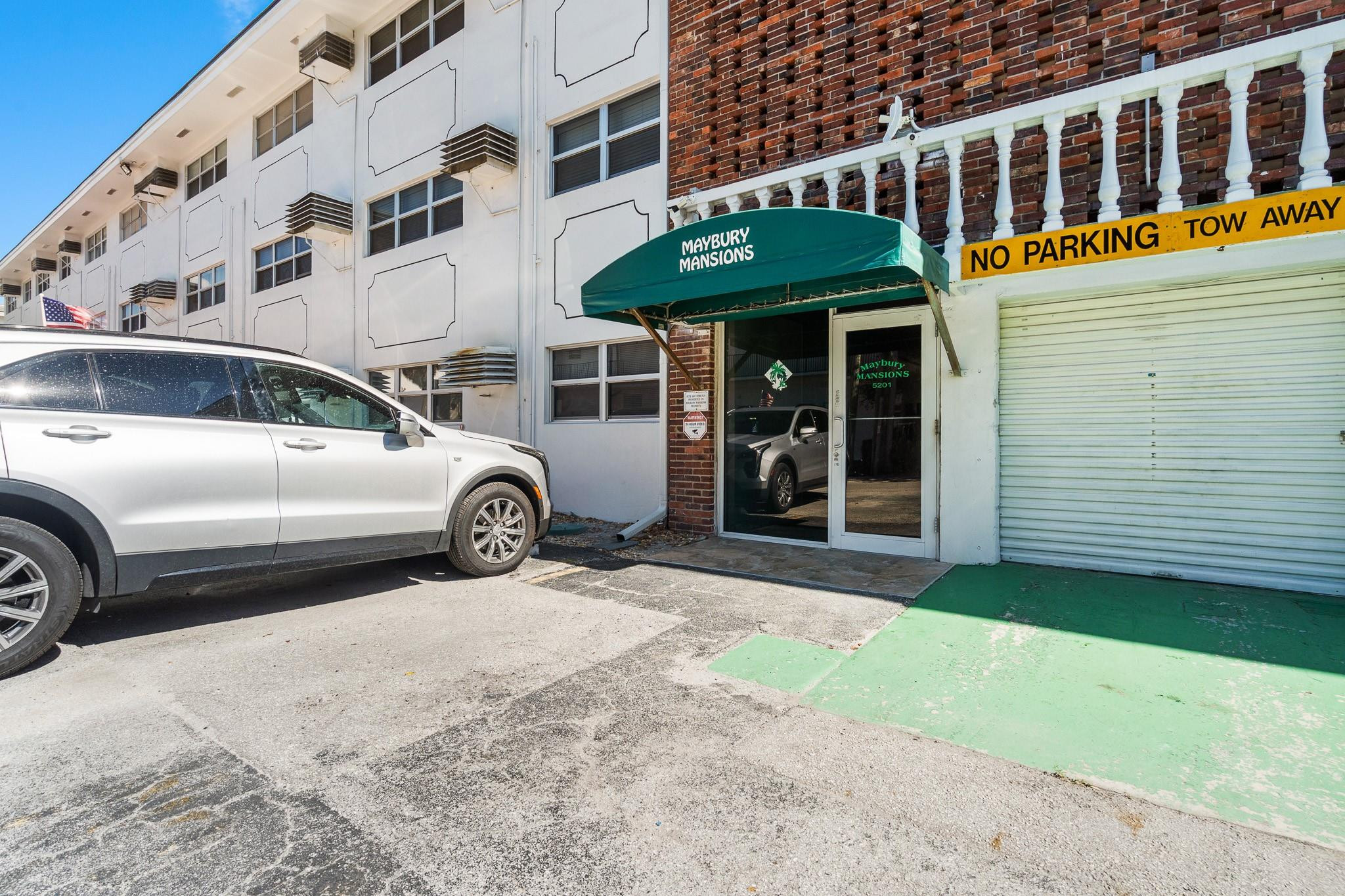 MAYBURY MANSIONS CONDO - Residential