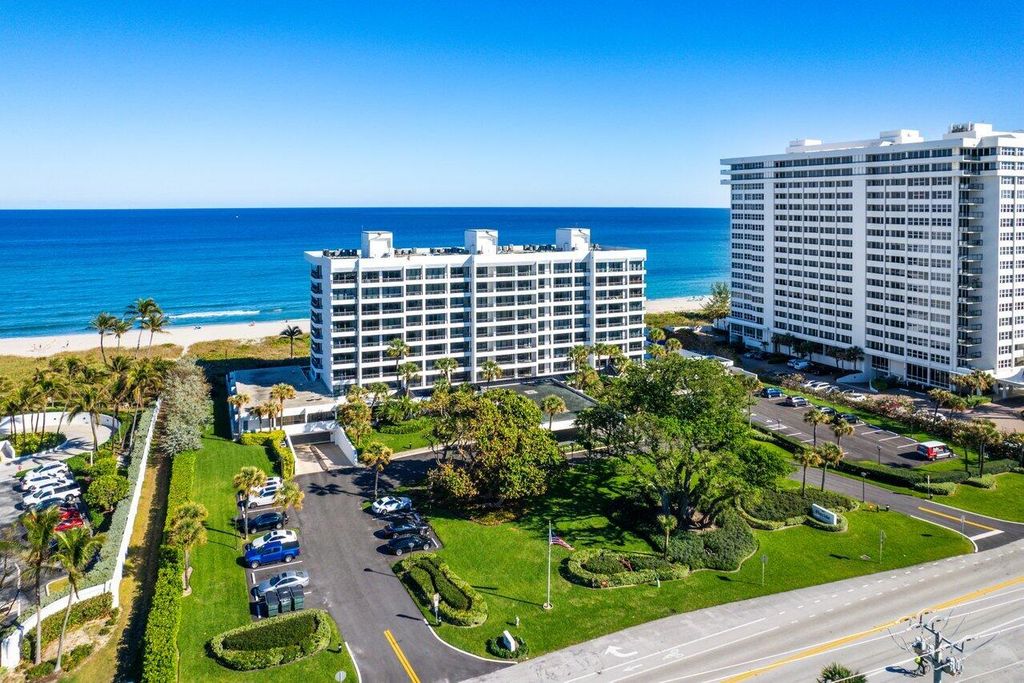 Photo of 1800 S Ocean Boulevard #8c, Boca Raton, FL 33432 (MLS # R10962498)