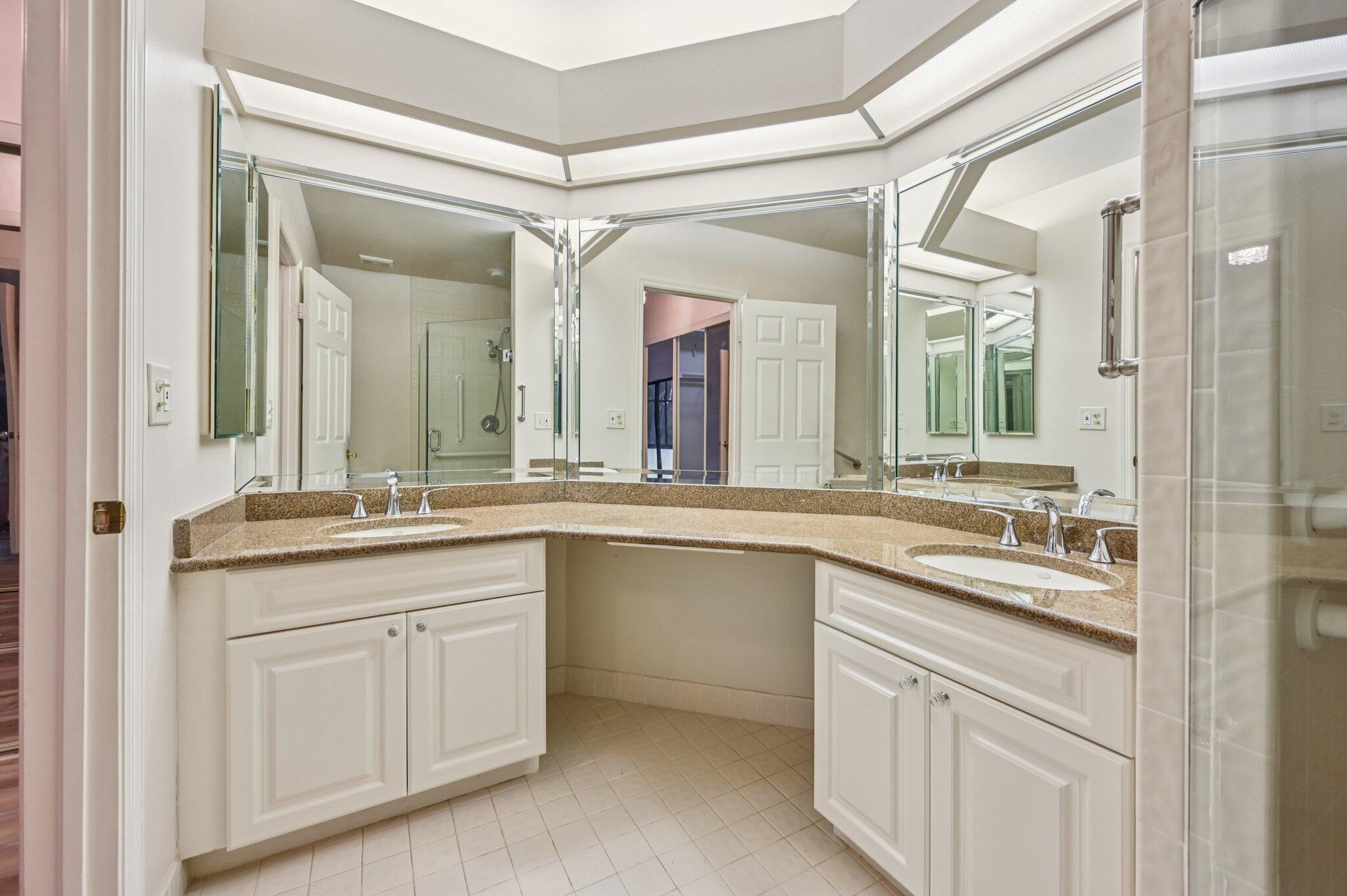 DUNBAR WOODS CONDO 4 - Residential Lease