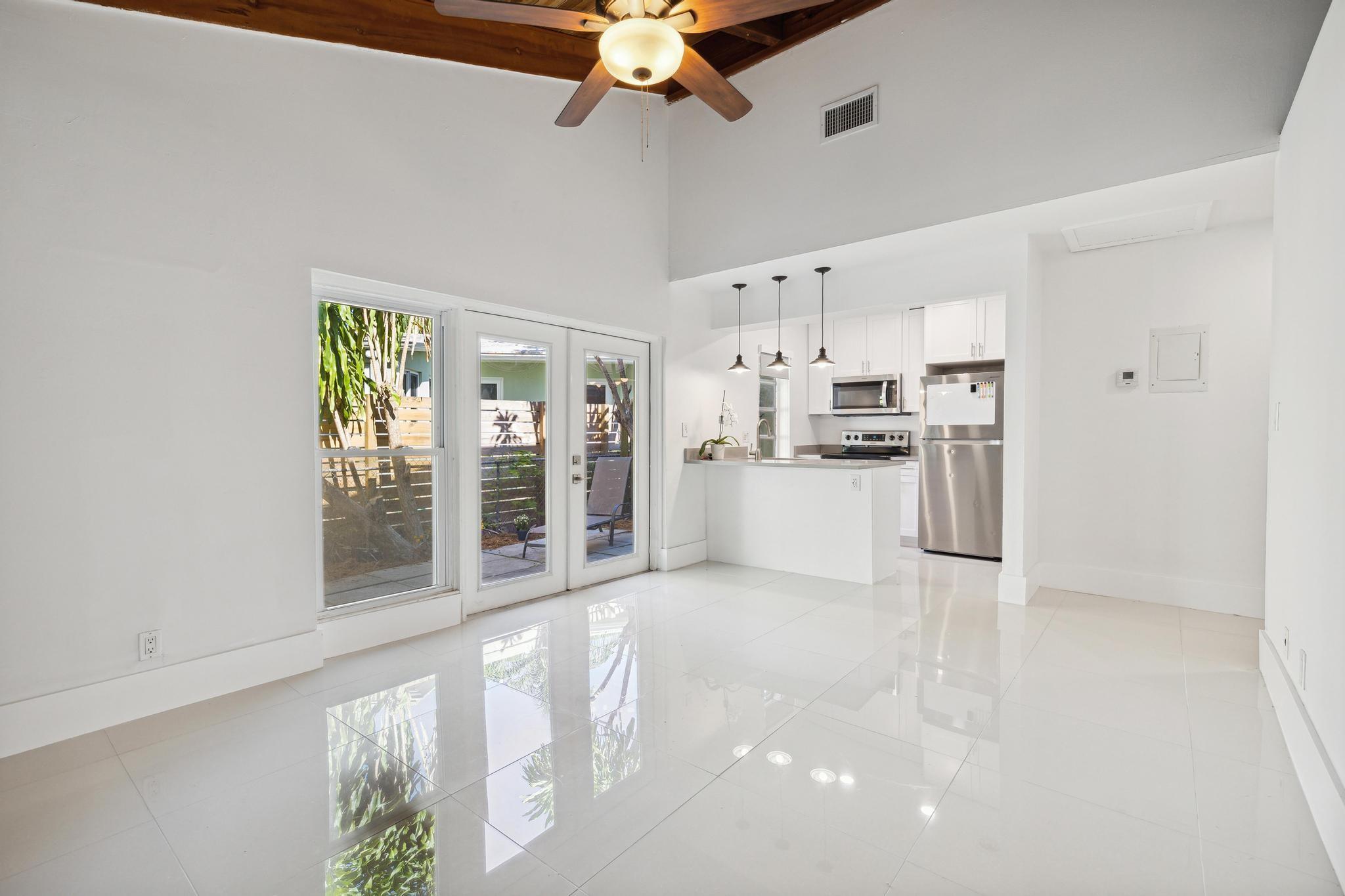 Croissant Park 4-28 B - Residential Lease