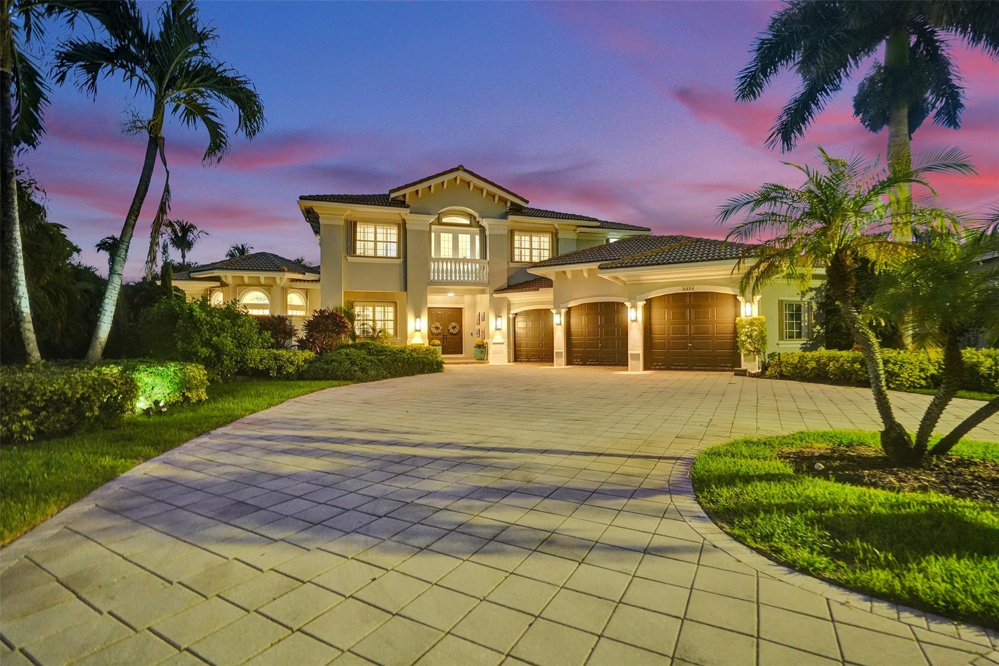 Grand Cypress Estates - Residential