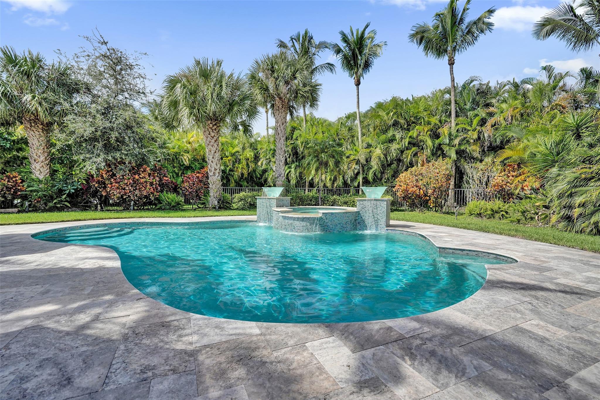 Grand Cypress Estates - Residential