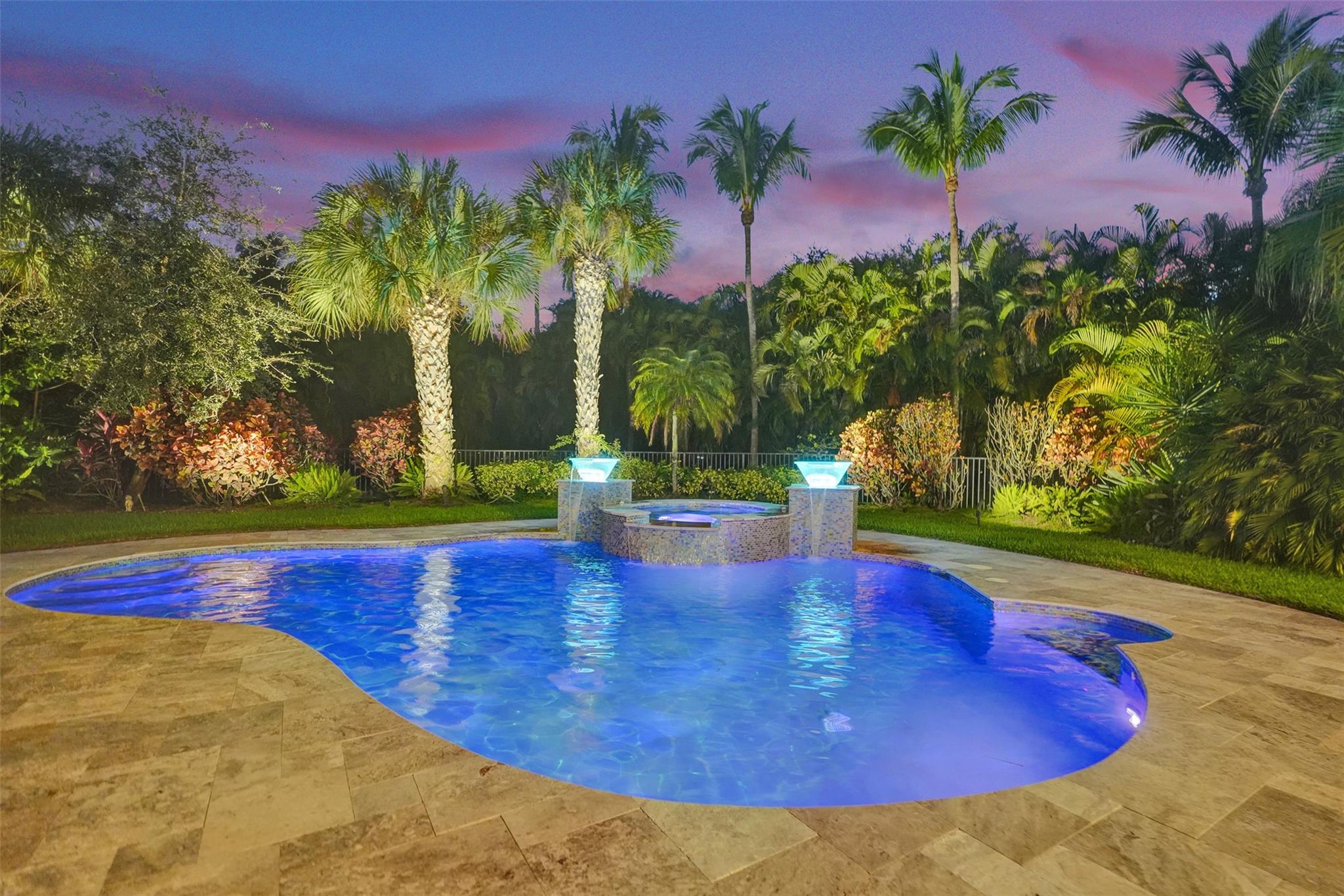 Grand Cypress Estates - Residential