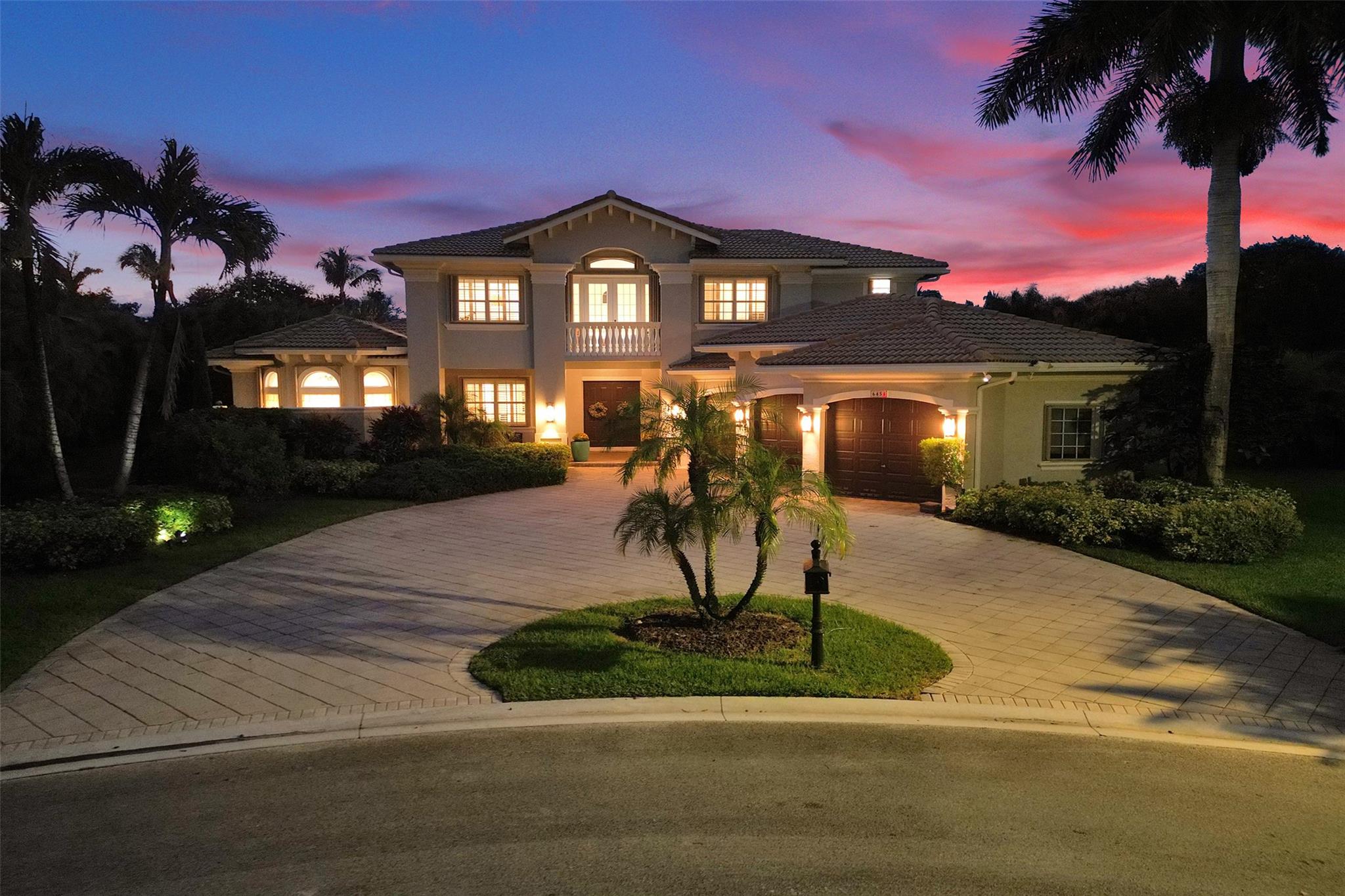 Grand Cypress Estates - Residential