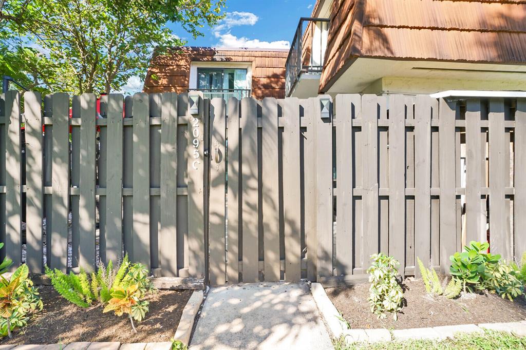 PINES 2 - Residential