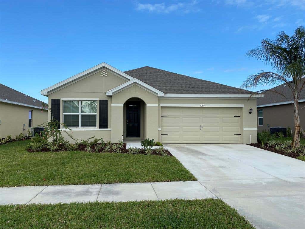 Photo of 10658 SW Prato Way, Port Saint Lucie, FL 34953 (MLS # R10769425)