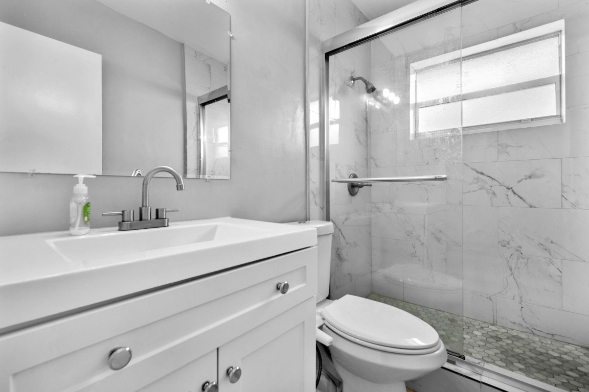 Coral Gardens 30-7 B - Residential Income