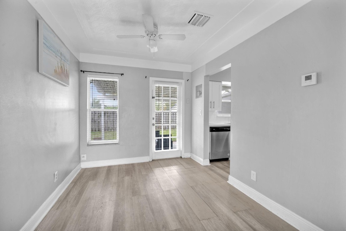 Coral Gardens 30-7 B - Residential Income