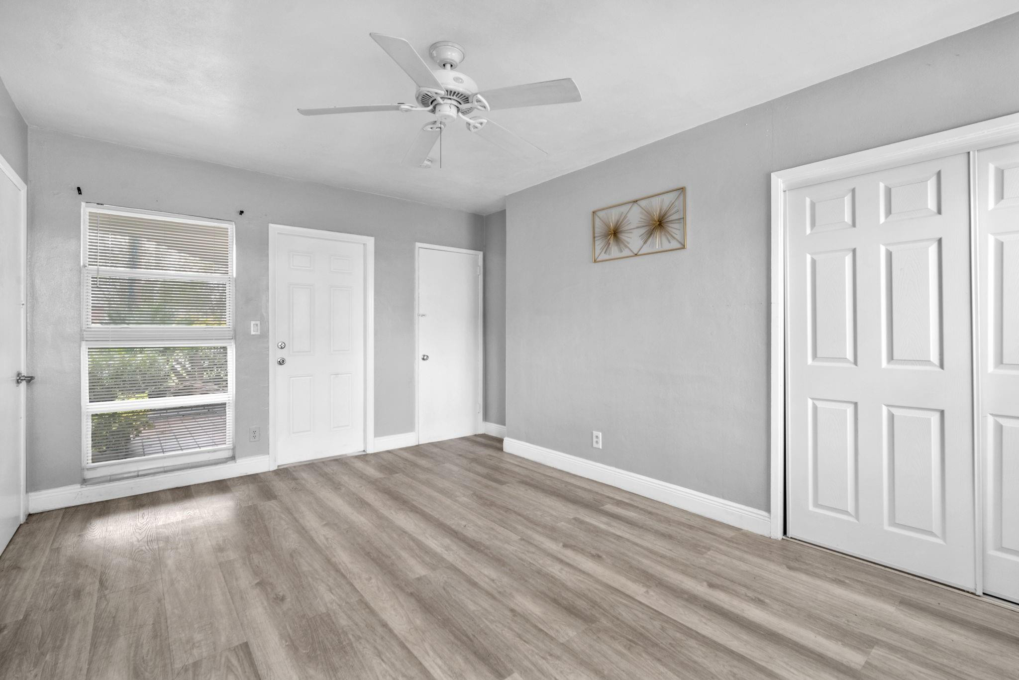 Coral Gardens 30-7 B - Residential Income