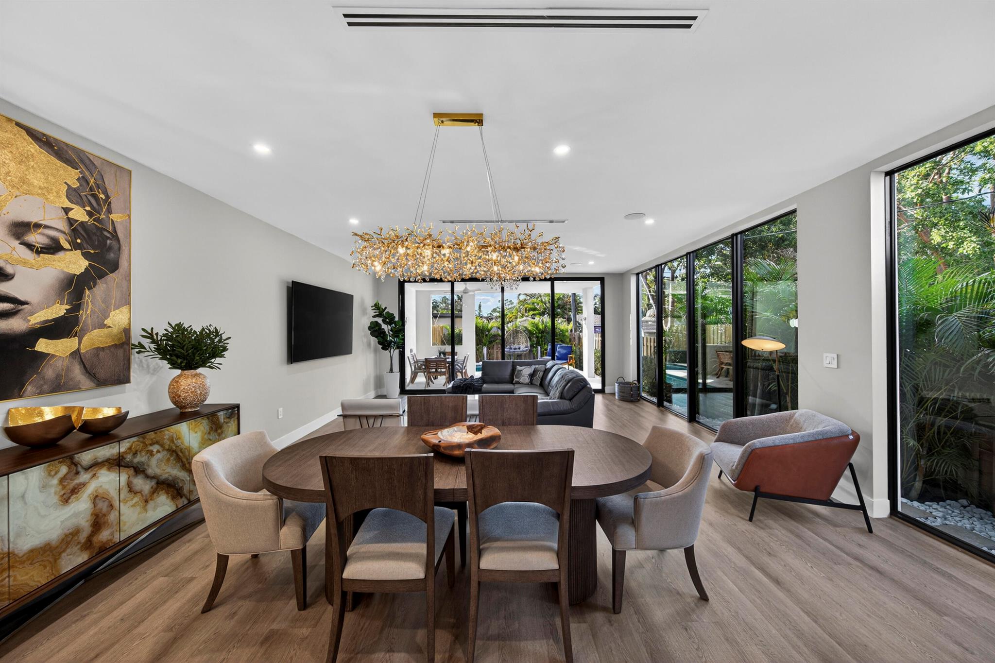 Lake Ridge - Residential Lease