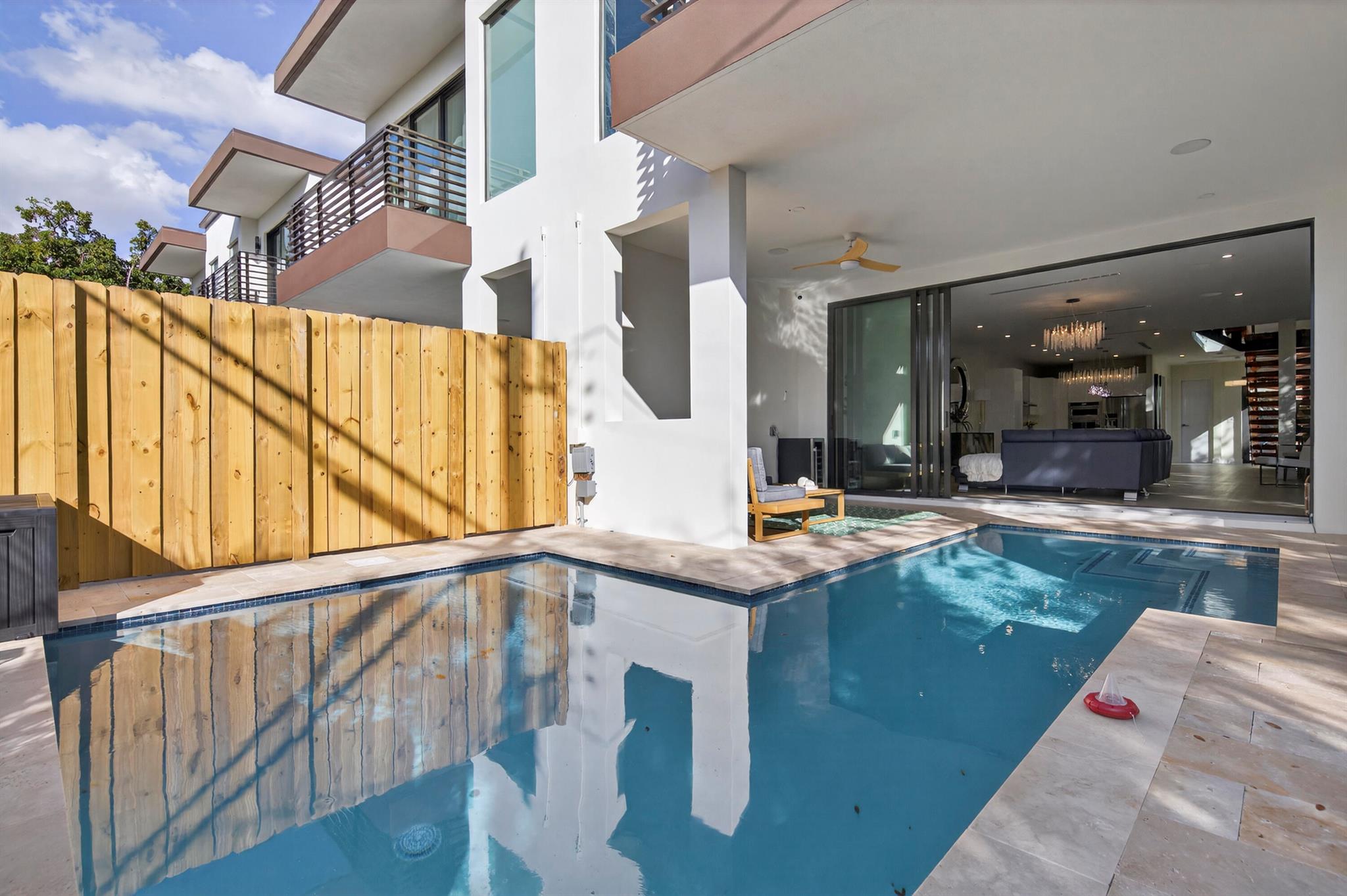 Lake Ridge - Residential Lease