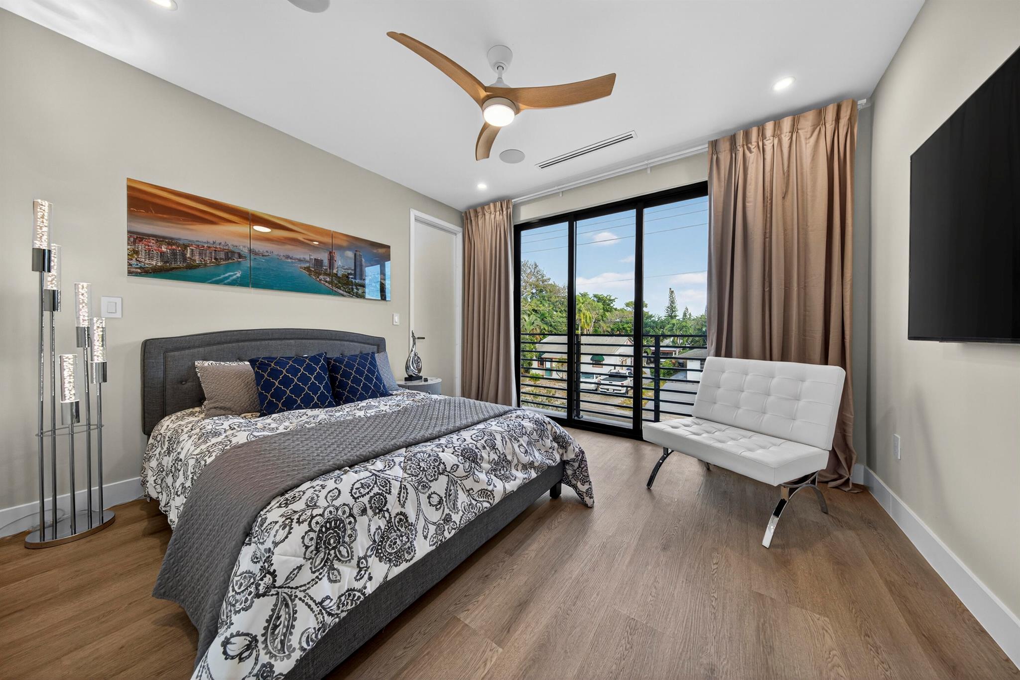 Lake Ridge - Residential Lease