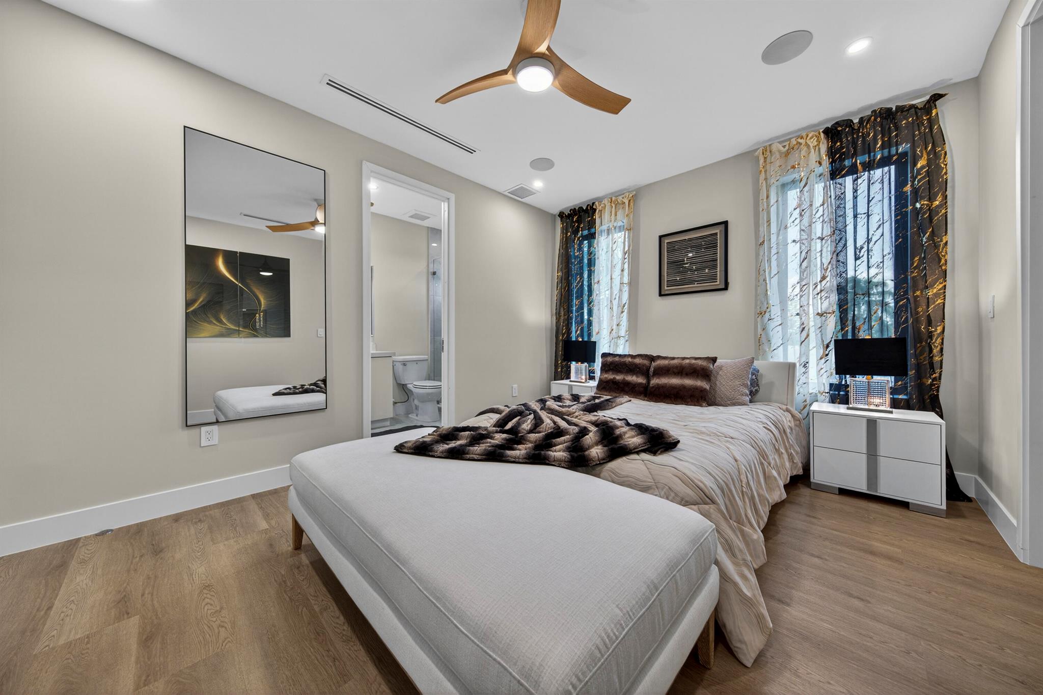 Lake Ridge - Residential Lease