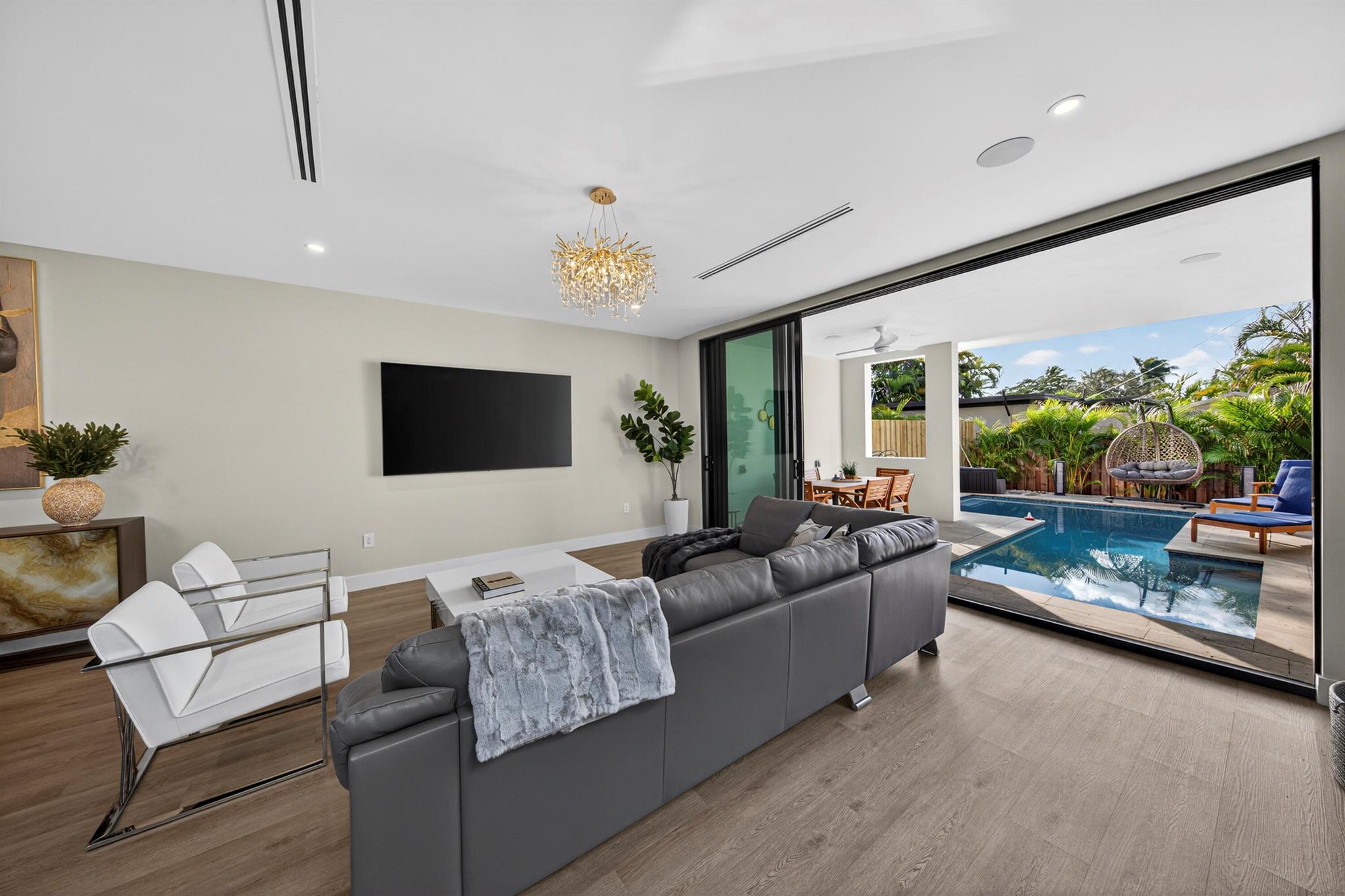 Lake Ridge - Residential Lease